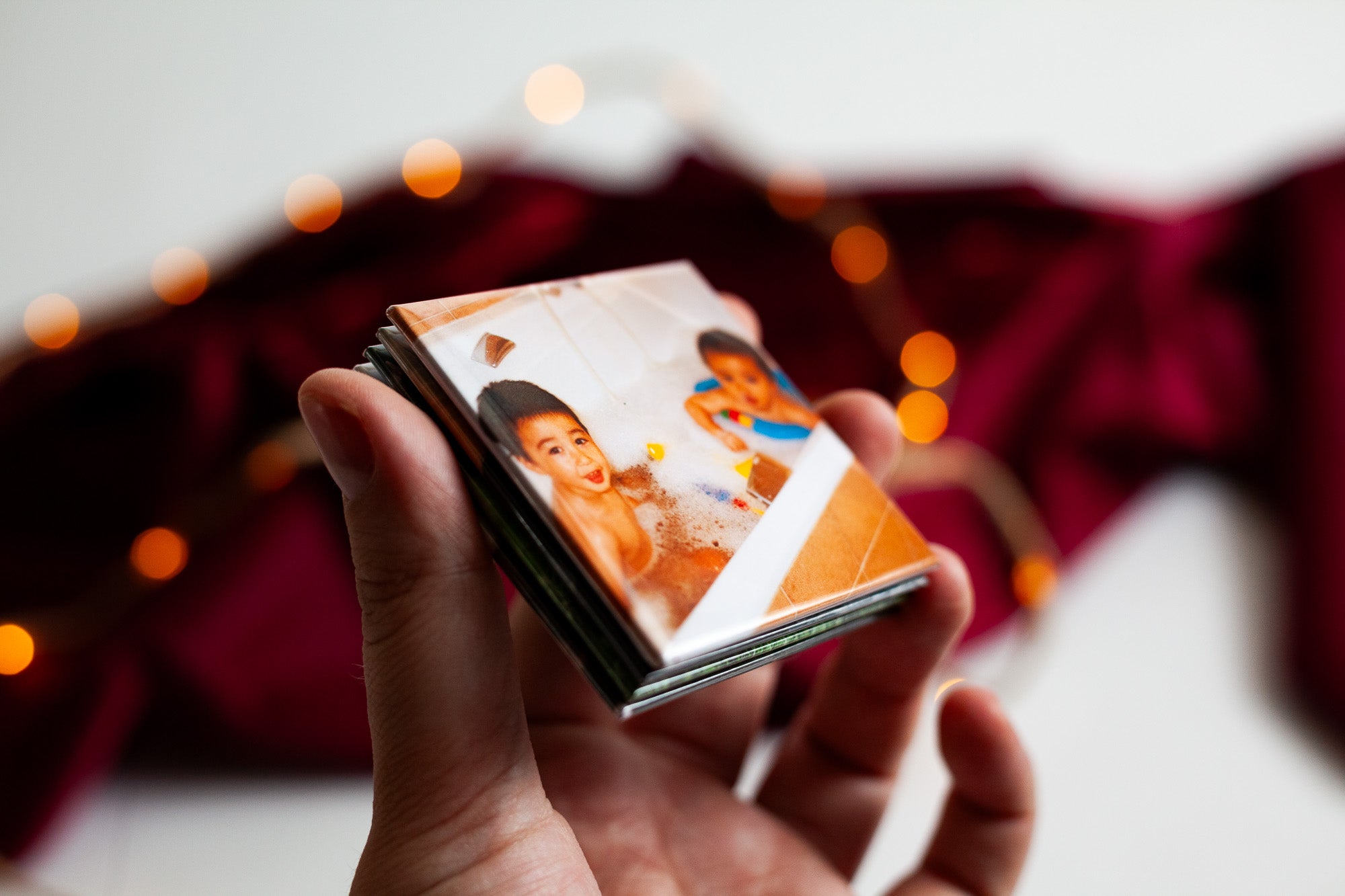 notjustmagnets. – 4 fotomagneten (The Quartet), kerst flatlay velvet bokeh